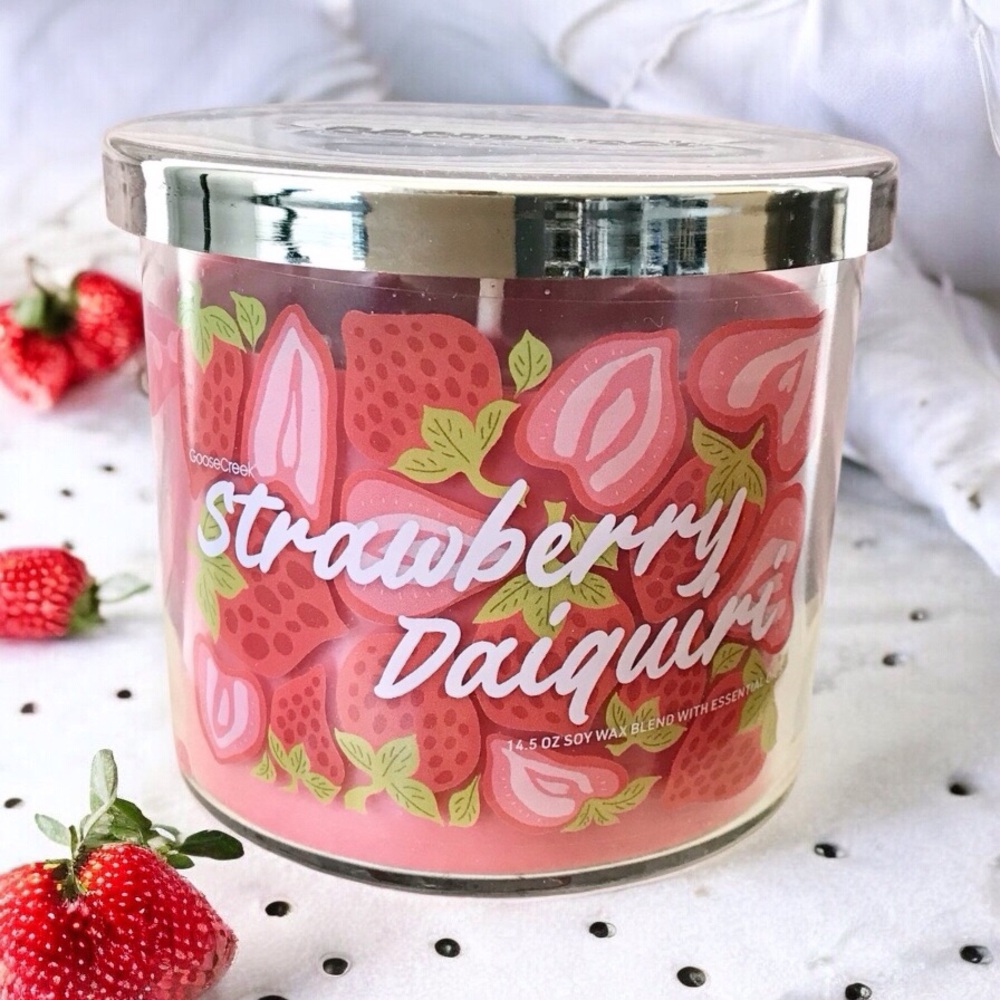 🆕40+hrs Strawberry Daiquiri 3 Wick Candle